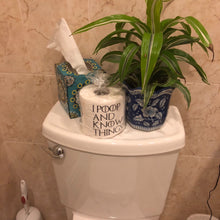 Load image into Gallery viewer, I Poop and Know Things, Game of Thrones Gag Toilet Paper, Funny Toilet Paper, Gag Toilet Paper, Gag Gift, Funny TP Roll, GOT Fans

